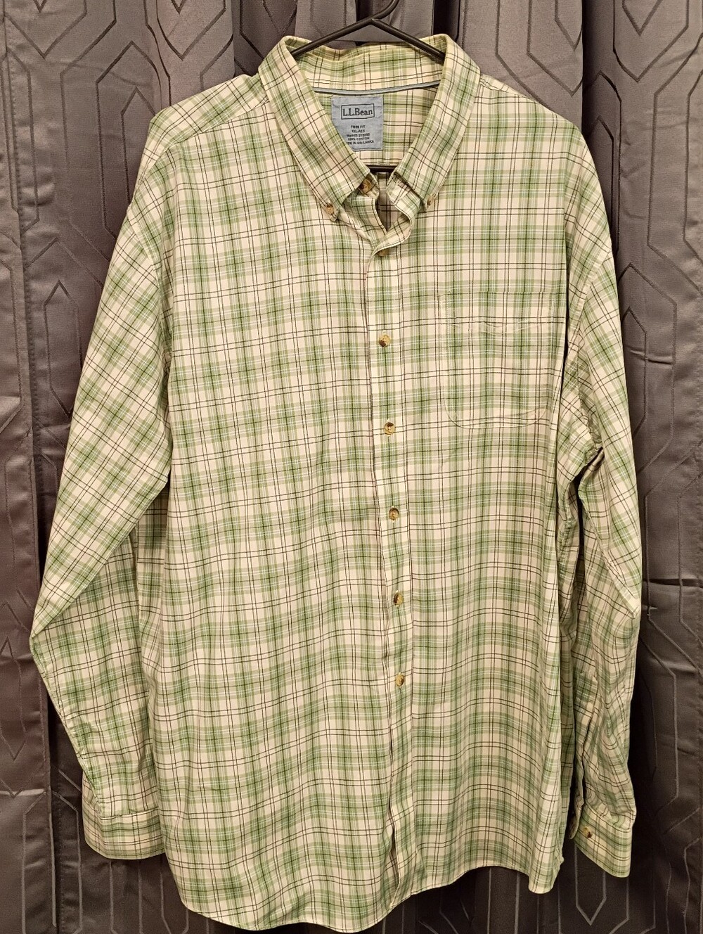LL Bean Men's Long Sleeve Button Down Shirt Green & White Plaid Pattern Size XXL